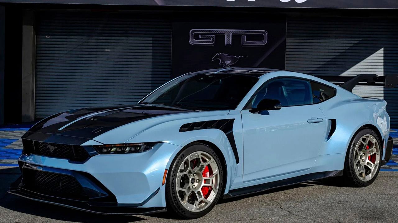El Ford Mustang GTD vuelve a venderse en Europa, en España cuesta casi 400.000 euros y la razón no te sorprenderá