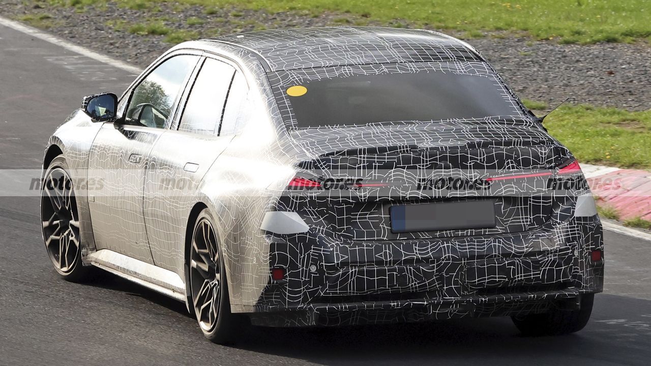 Fotos espía BMW M3 eléctrico 2027