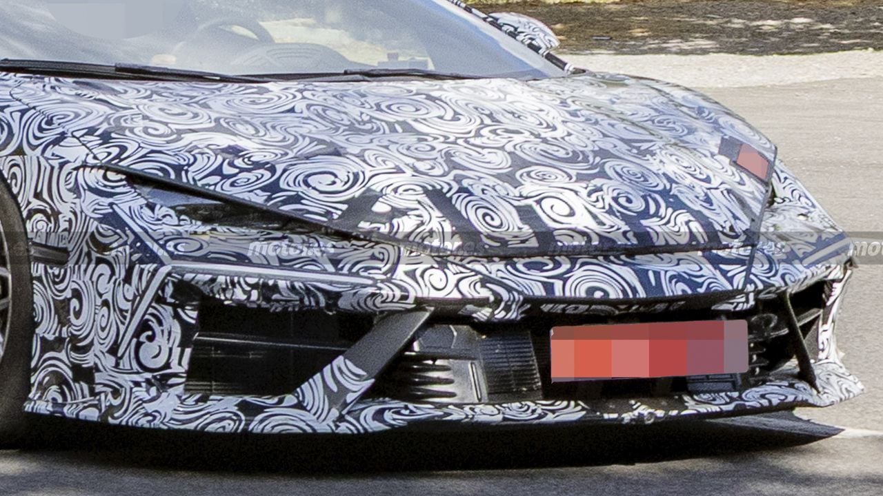 Fotos espía Lamborghini Revuelto 2028.