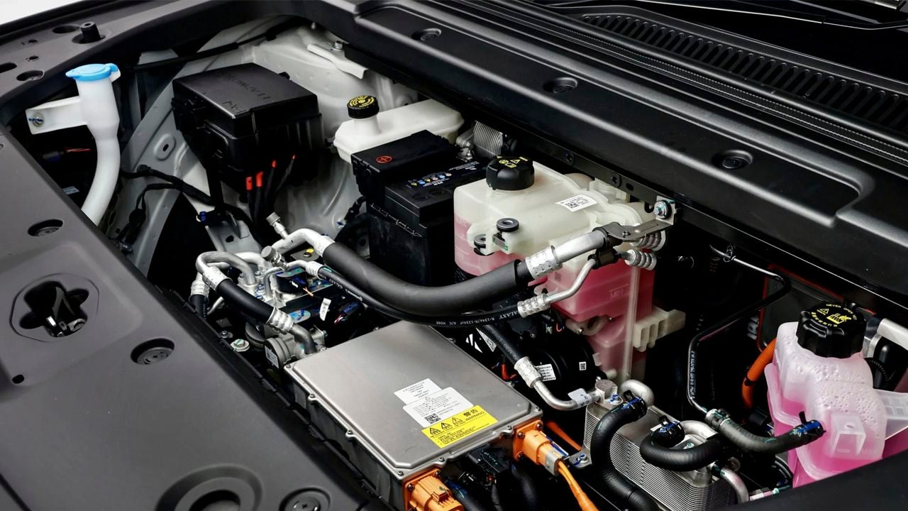 Leapmotor jubila la batería de 12 V: adiós a la avería más tonta del coche eléctrico, quedarte tirado con carga de sobra