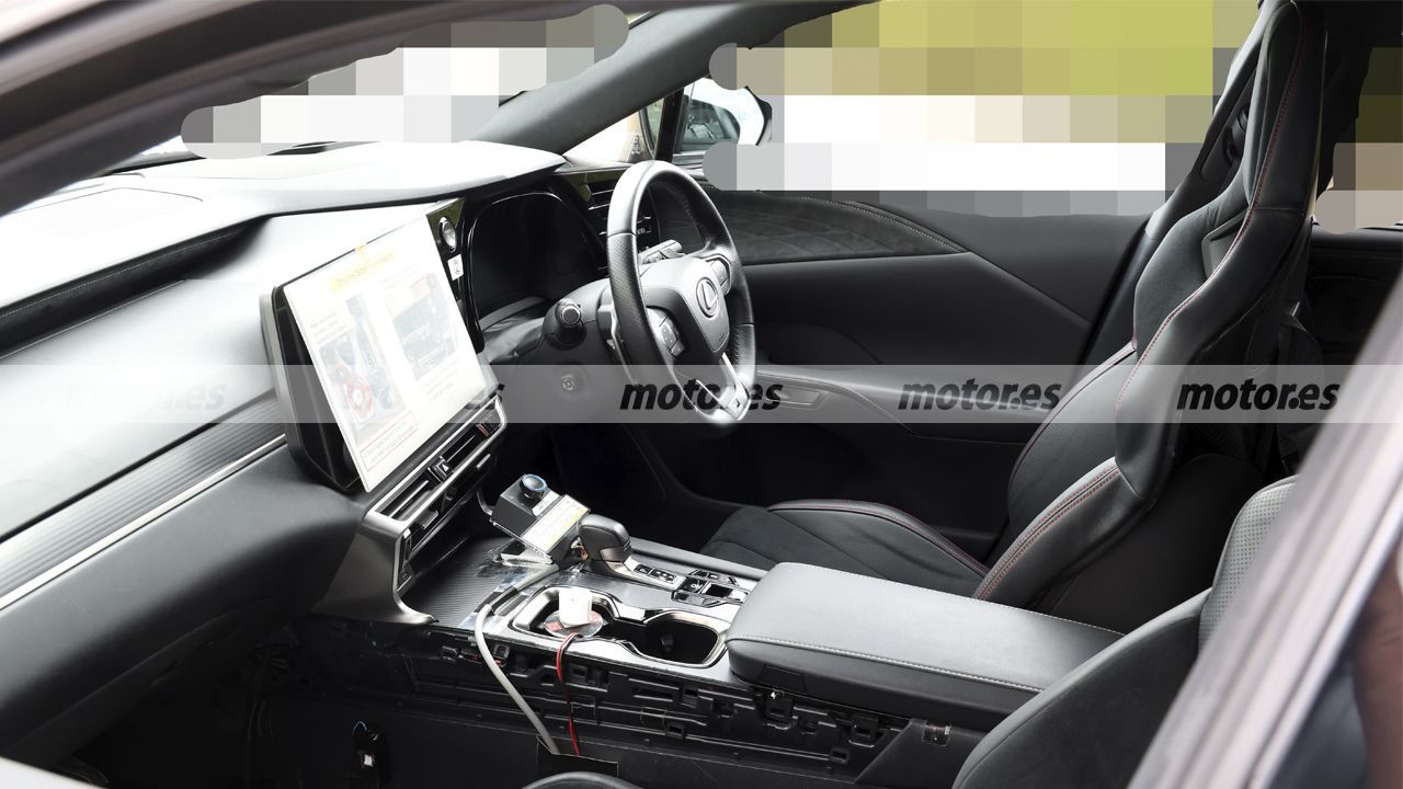 Fotos espía Lexus RX Morizo RR 2028