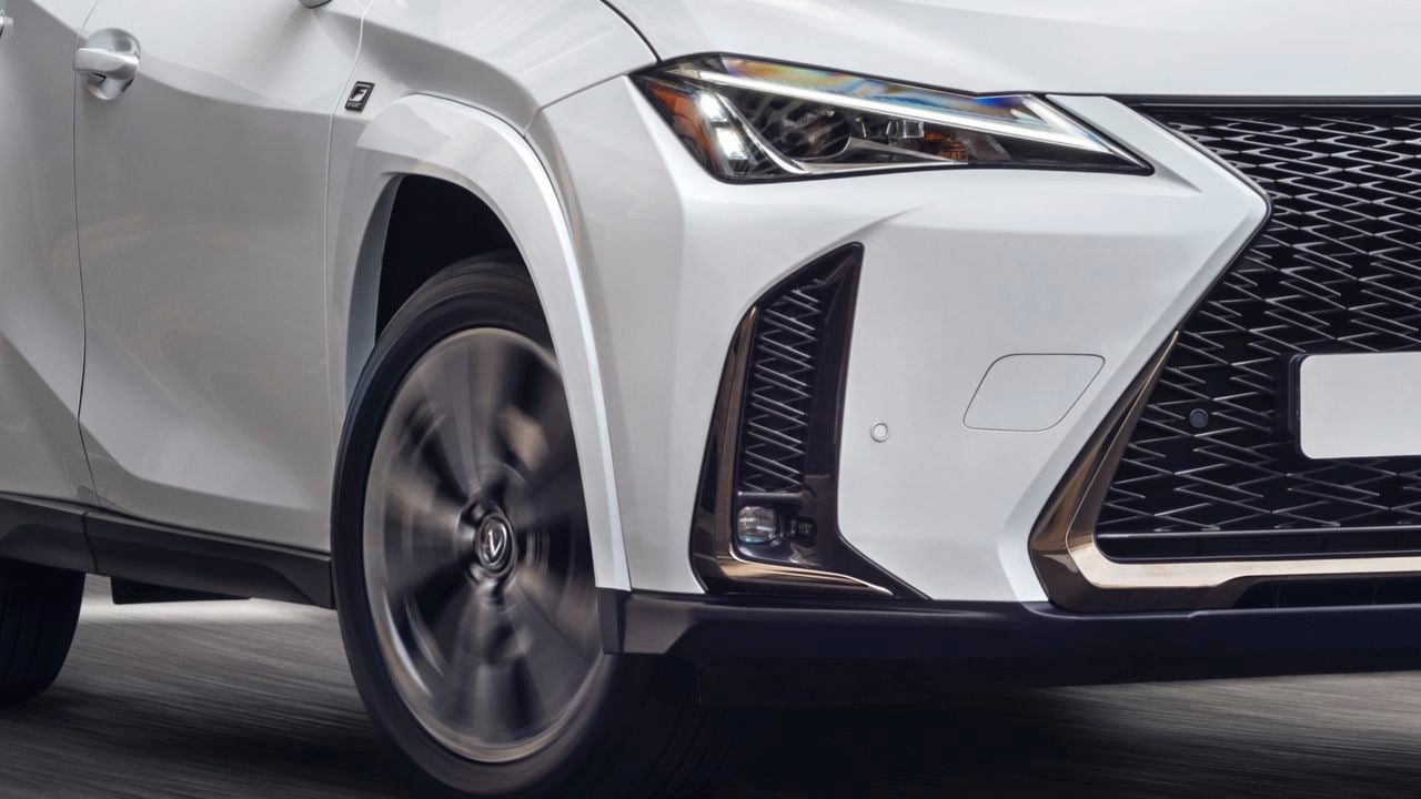 El Lexus UX anuncia su cese de producción en 2027, sin sustituto confirmado el LBX se queda como SUV de acceso