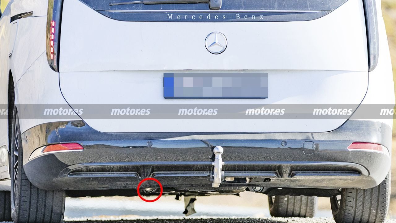 Fotos espía Mercedes VLE Híbrido 2027.