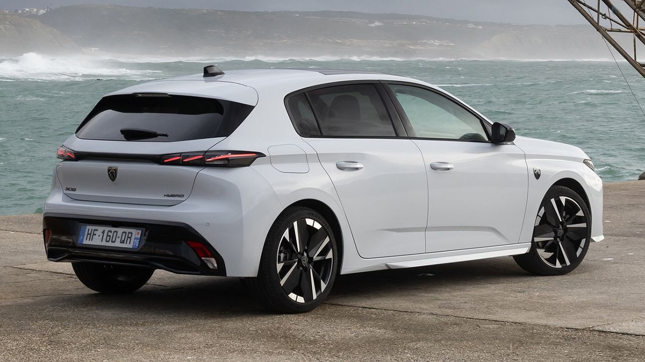 Peugeot 308 Hybrid - posterior