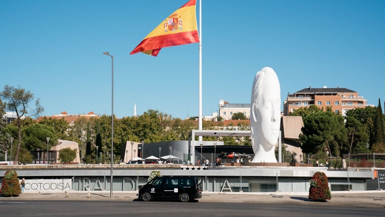 Uber WeRide Avomo robotaxi Madrid