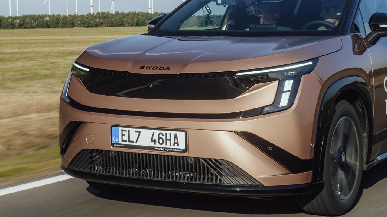 El Skoda Peaq supera en 289 km su autonomía oficial, pero lo consigue haciendo algo que ningún conductor normal aceptaría