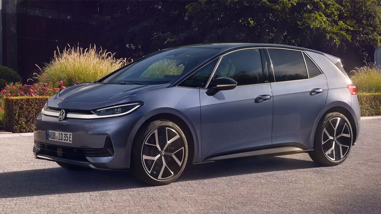 El Volkswagen ID.3 Neo mejor equipado es ahora más barato, llega la versión que planta cara al BYD Dolphin