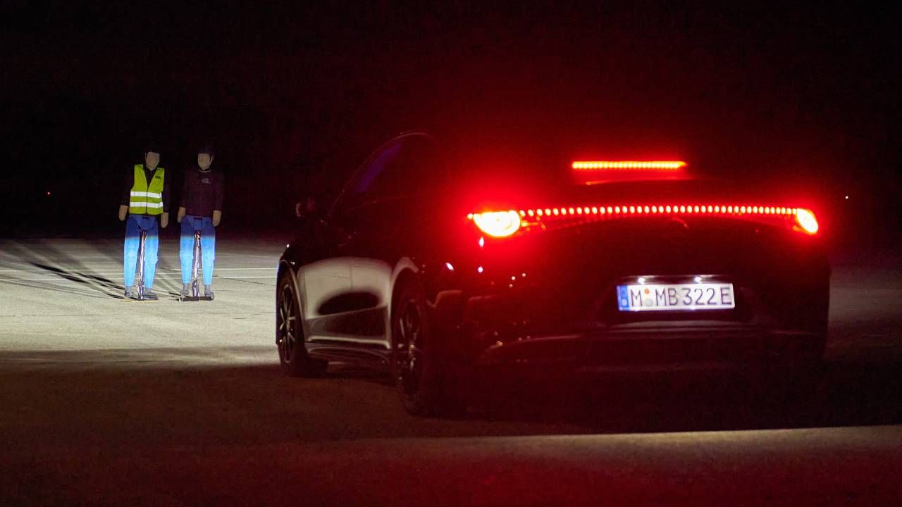 Une Mercedes CLA, lors des tests de l'ADAC.