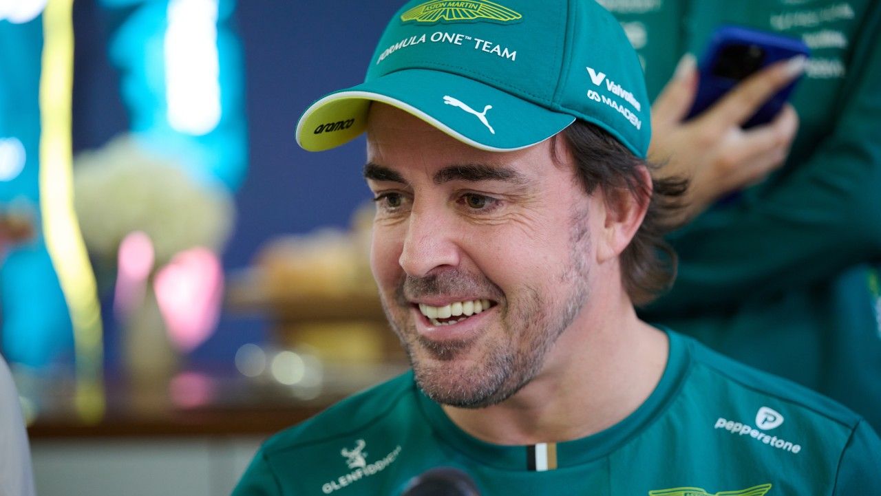 Alonso se da el lujo de ser optimista tras la «grata sorpresa» en México