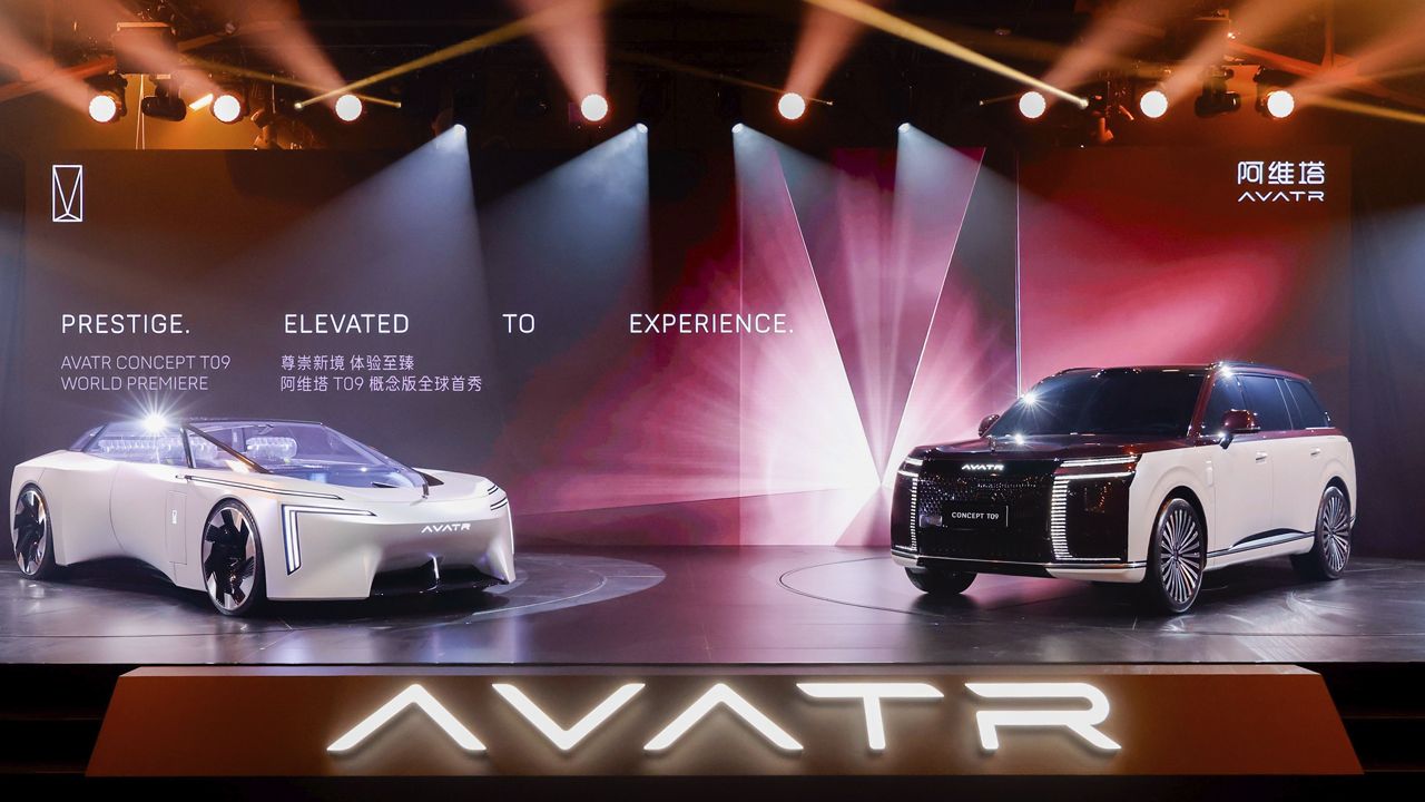 AVATR llega a España en 2027 con dos coches eléctricos de hasta 955 CV para plantar cara al lujo europeo