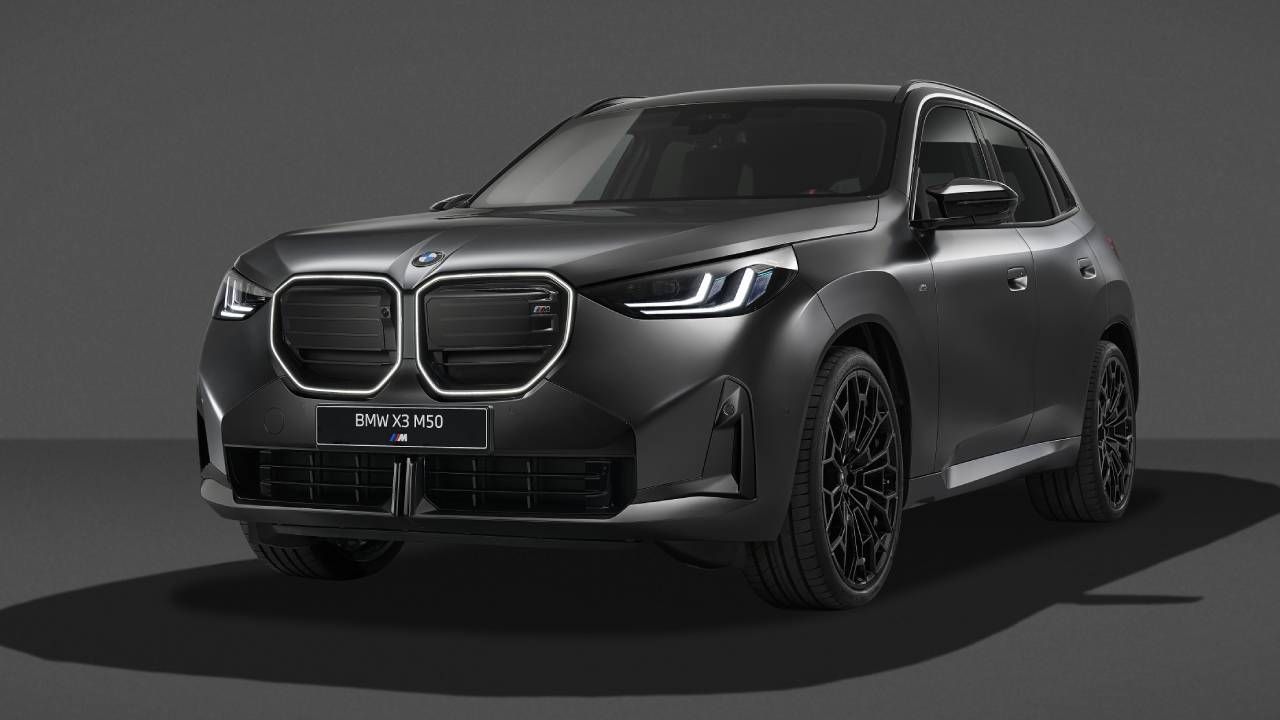 El BMW X3 M50 sube a 443 CV y se viste de negro: la puesta a punto que lo deja a un paso del X3 M