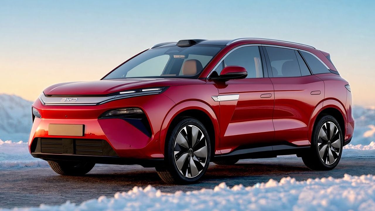 Nuevo BYD Atto 8, un buque insignia eléctrico con carga ultrarrápida FLASH Charging y hasta 653 km de autonomía