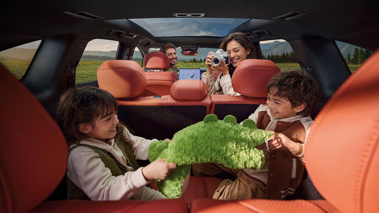 BYD Atto 8 - interior