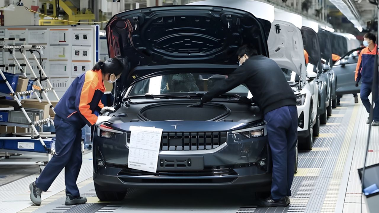 El Polestar 2 deja de fabricarse tras casi 200.000 unidades producidas, su sucesor llegará a principios de 2027