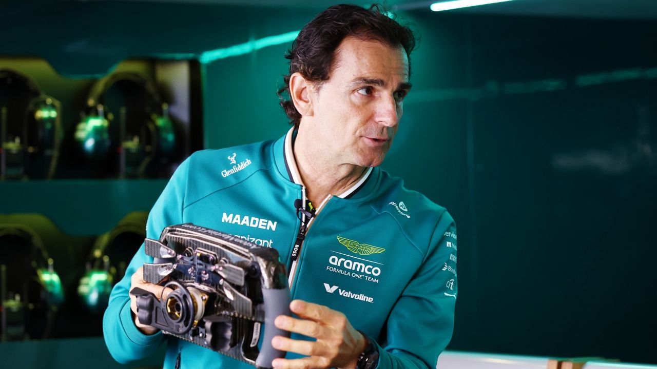 De la Rosa: «¿Newey, director de Aston Martin? No describe su puesto, tenemos la suerte de contar con Mike Krack»