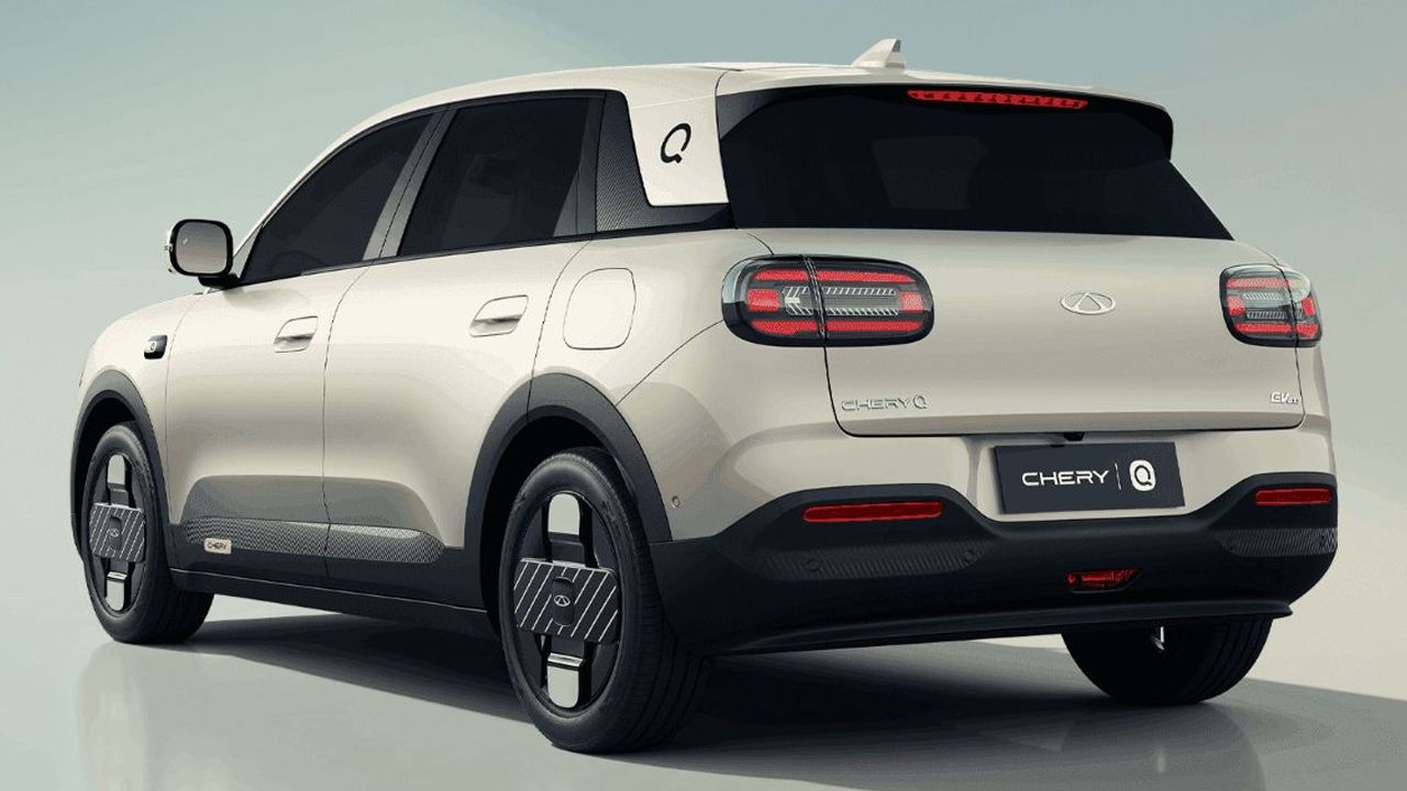 Vista 3/4 trasera del nuevo Chery Q