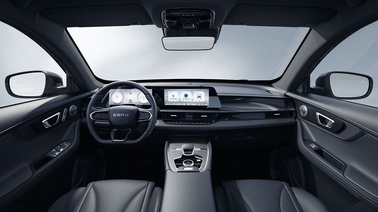 EBRO S700 PHEV 2027 - interior