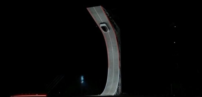 El Tesla Roadster en la rapa antes de volar