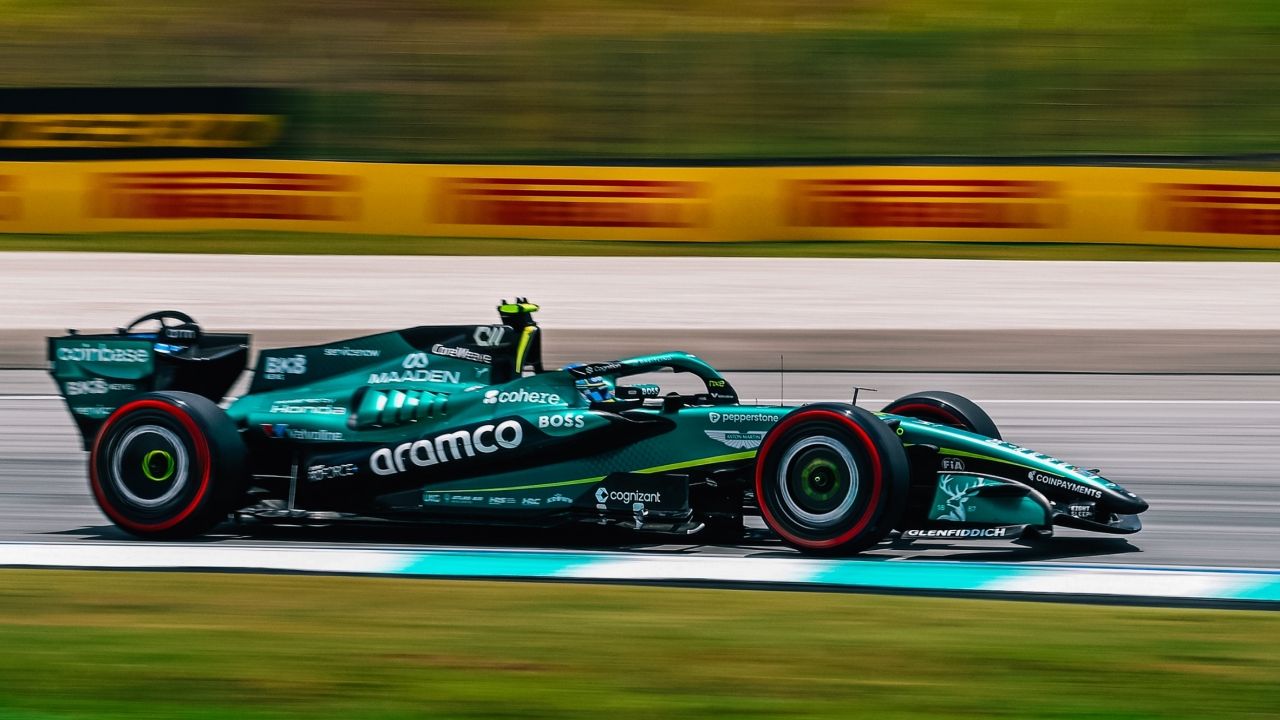 Alonso Aston Martin Malasia