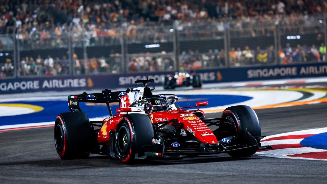 El Ferrari que frenó solo y el Aston Martin ‘perdido’ en Singapur: los F1 de 2026 hacen cosas cada vez más extrañas
