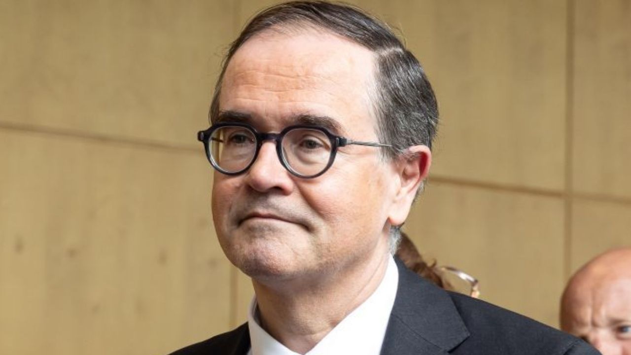 «Haremos coches más baratos»: el CEO de Renault pone más de 10.000 millones donde otros ponen discursos
