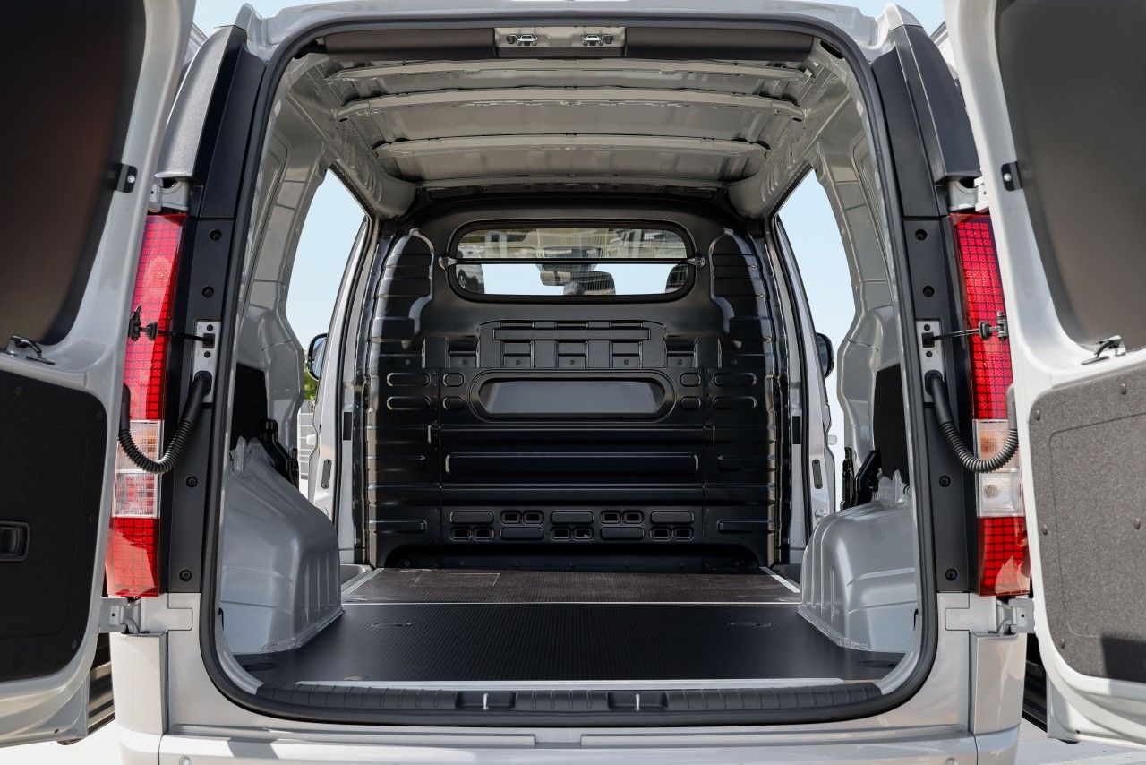 Hyundai STARIA Cargo