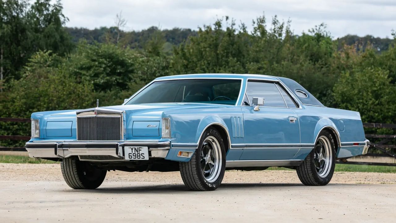 Lincoln Continental Mark V