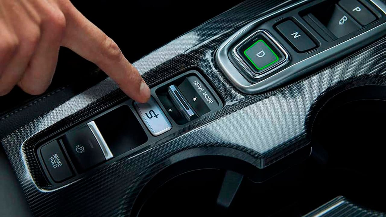 Detalle del nuevo sistema S+ Shift de Honda