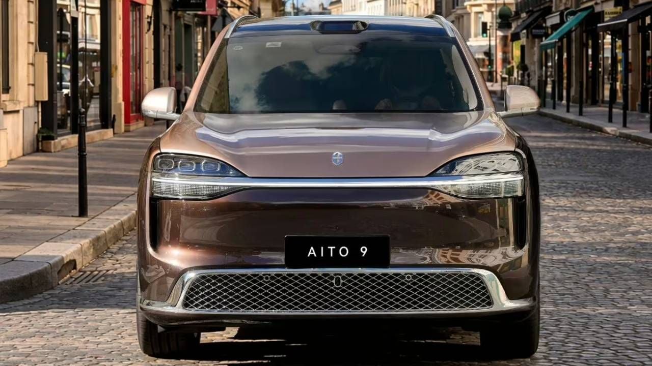 Aito presentó sus planes para Europa en el Salón del Automóvil de París 2026.