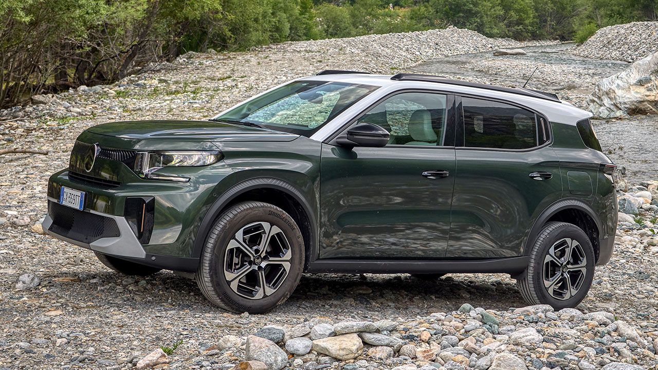 Ibas a por un Dacia Jogger, pero este descuento puede cambiar tus planes: hasta 7 plazas y diseño SUV por el mismo dinero