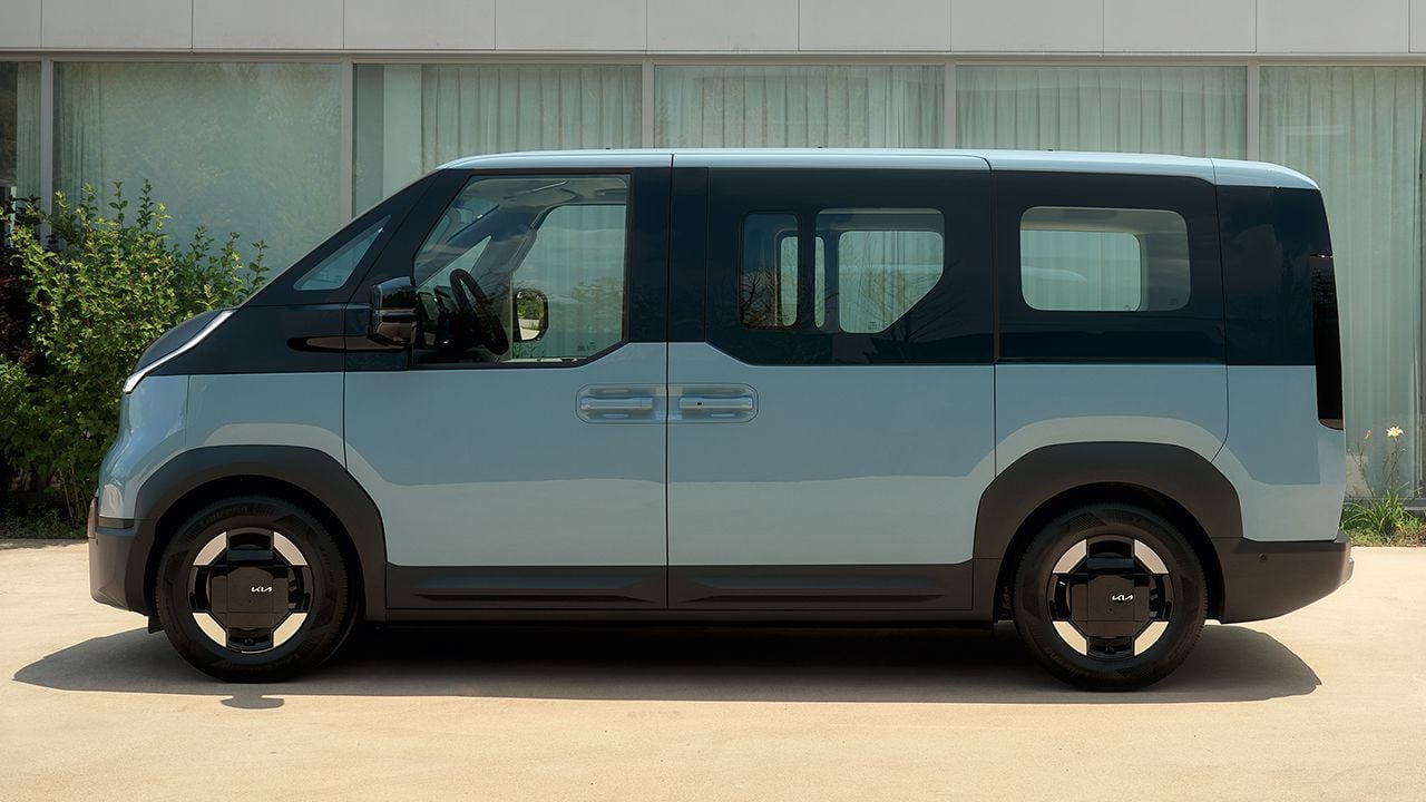 KIA PV5 Passenger - lateral