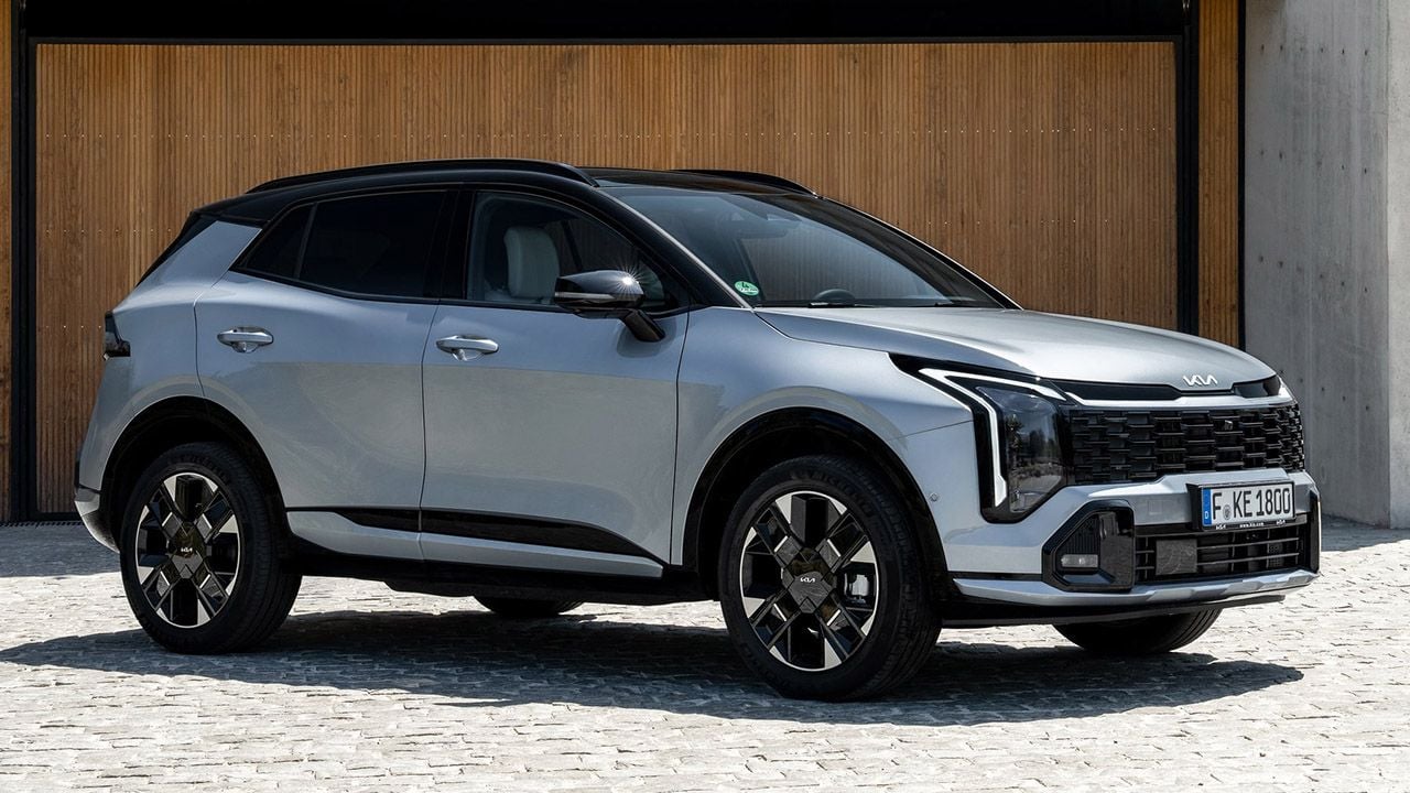 El KIA Sportage de gasolina se desploma 8.200 € y entra en terreno del EBRO S700 con un motor más potente