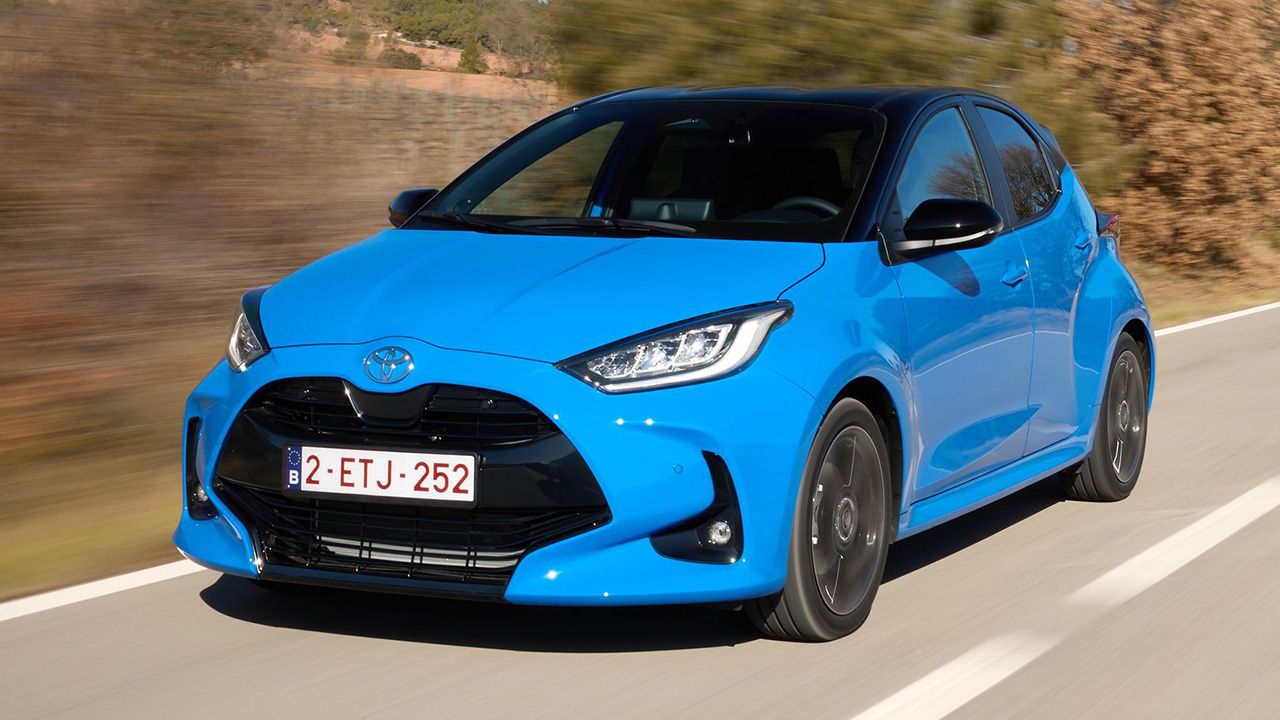 El Toyota Yaris más equilibrado baja 4.000 € y, con un motor híbrido irrompible, es el coche que tiene sentido comprar en 2026