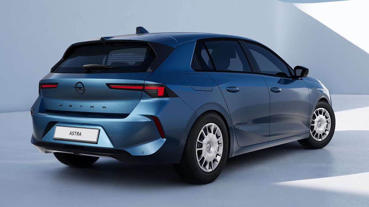 El nuevo Opel Astra Start ya tiene precio, llega la versión de acceso barata que no renuncia a un buen equipamiento