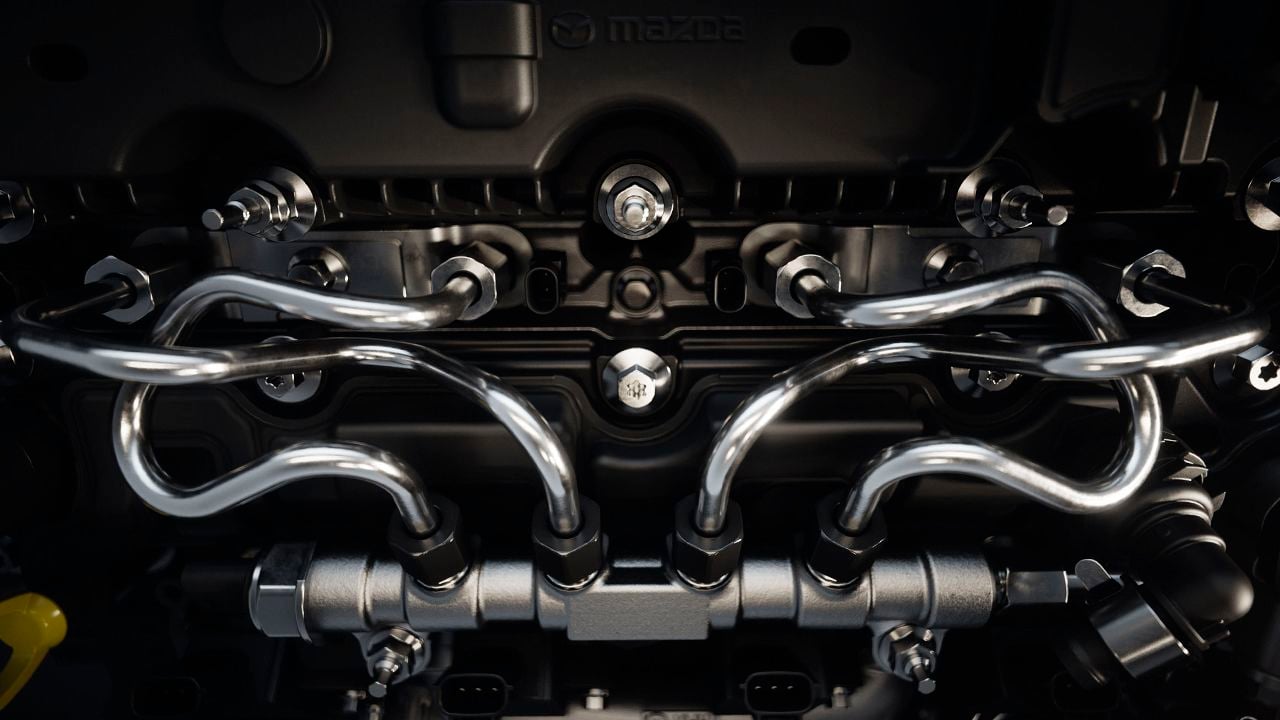 Culata del motor Mazda Skyactiv-X