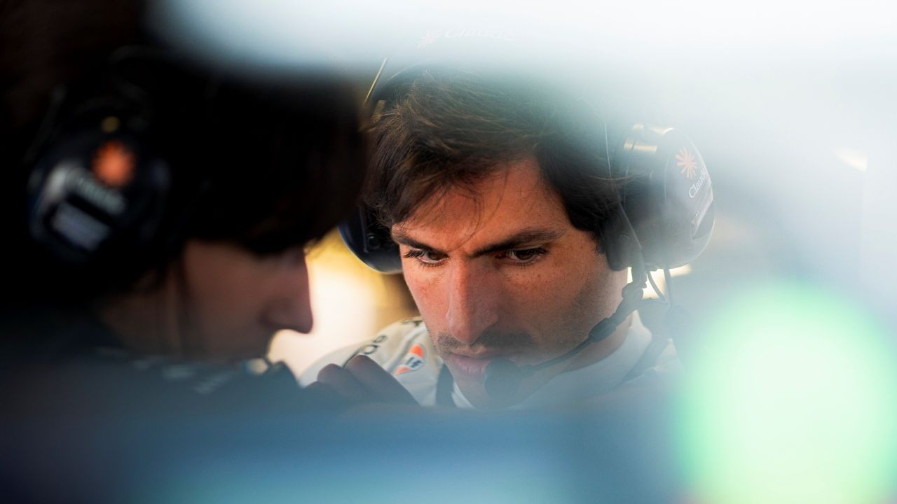 Sainz señala un motivo más por el que las carreras de F1 se han vuelto aburridas: está en los neumáticos