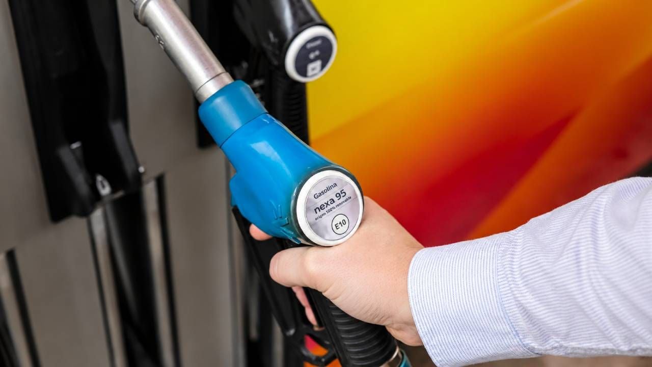 Ni eléctrico ni hidrógeno: así es VEEF, el coche de combustión que pide Toyota en Europa