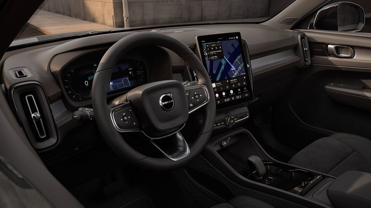 Volvo EX40 2027 - interior