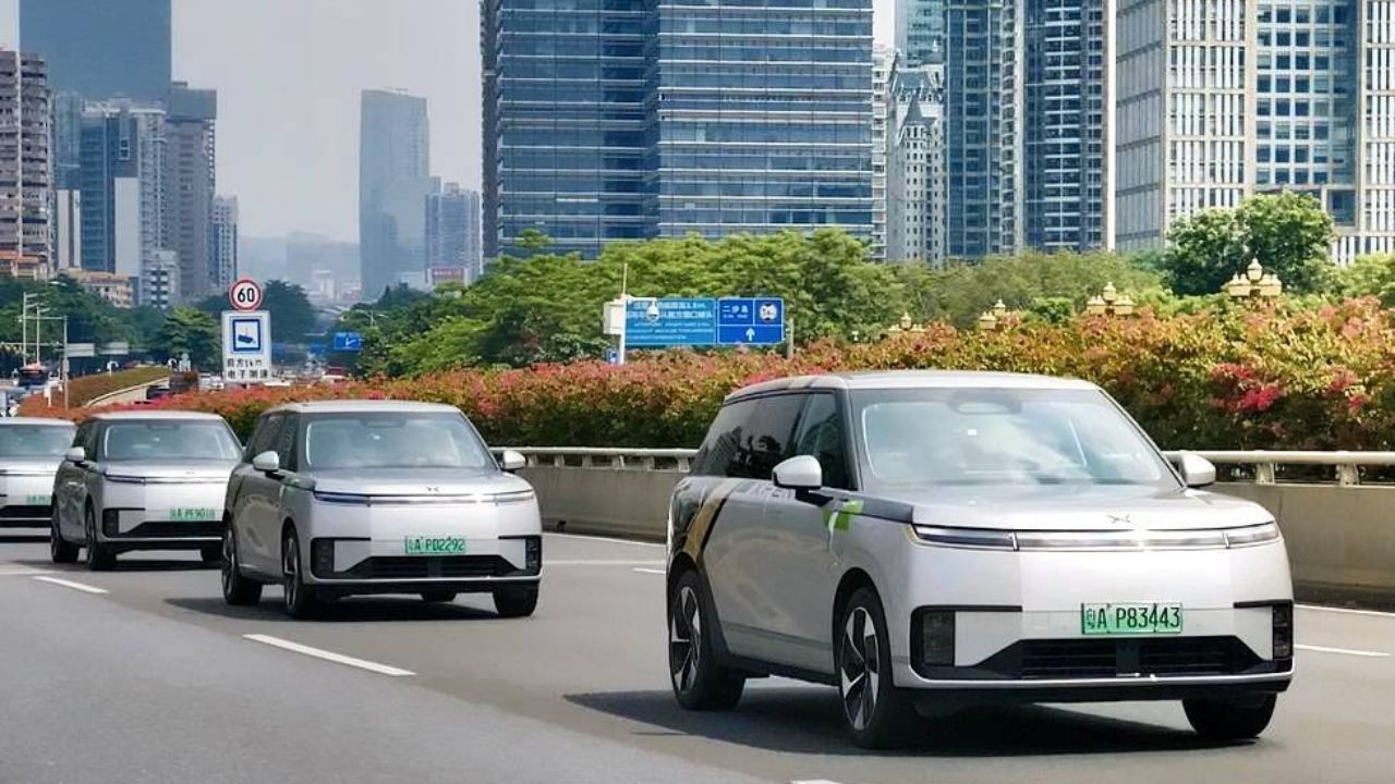 Xpeng pone a prueba su alternativa al Tesla Cybercab con pasajeros invitados en China
