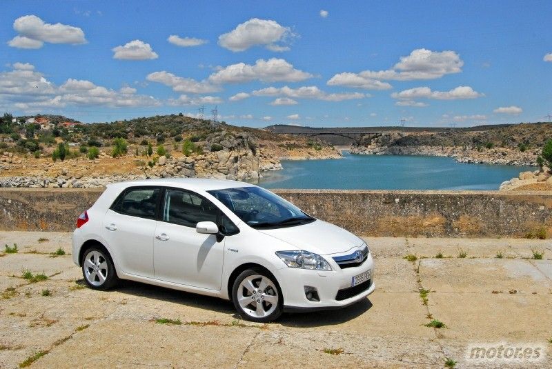 Toyota Auris hybrid