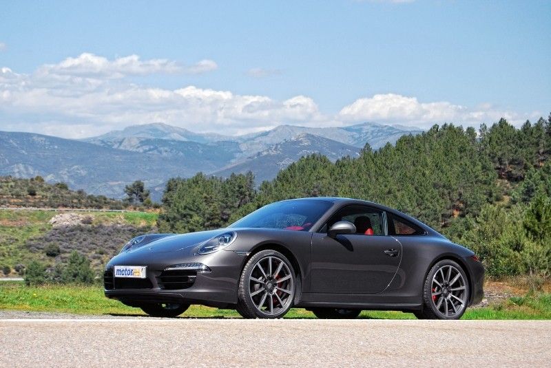 Porsche 911 Carrera 4S