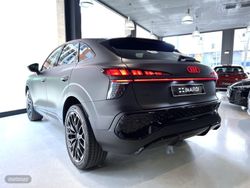 Audi Q3 Sportback Black Line Edition - Miniatura 3