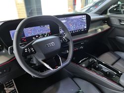 Audi Q3 Sportback Black Line Edition - Miniatura 7