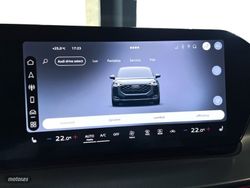 Audi Q3 Sportback Black Line Edition - Miniatura 24