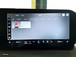 Audi Q3 Sportback Black Line Edition - Miniatura 32