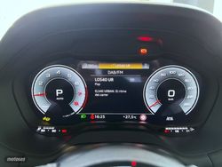 Audi Q2 35 TDI S-Tronic Adrenalin Black Line Edition - Miniatura 12