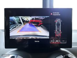 Audi Q2 35 TDI S-Tronic Adrenalin Black Line Edition - Miniatura 20