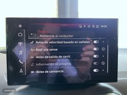 Audi Q2 35 TDI S-Tronic Adrenalin Black Line Edition - Miniatura 23