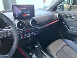 Audi Q2 35 TDI S-Tronic Adrenalin Black Line Edition - Miniatura 25