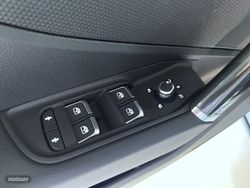 Audi Q2 35 TDI S-Tronic Adrenalin Black Line Edition - Miniatura 45
